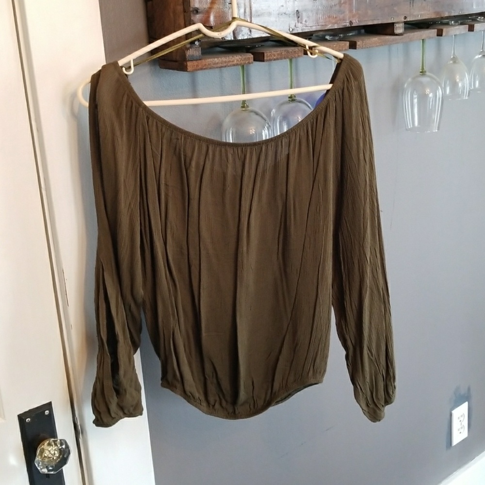 Gauze off the shoulder top